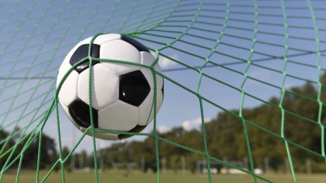 Ball im Netz